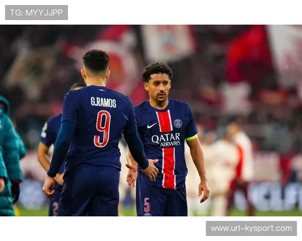 巴黎圣日耳曼备战欧冠，联赛轮换阵容考验板凳深度